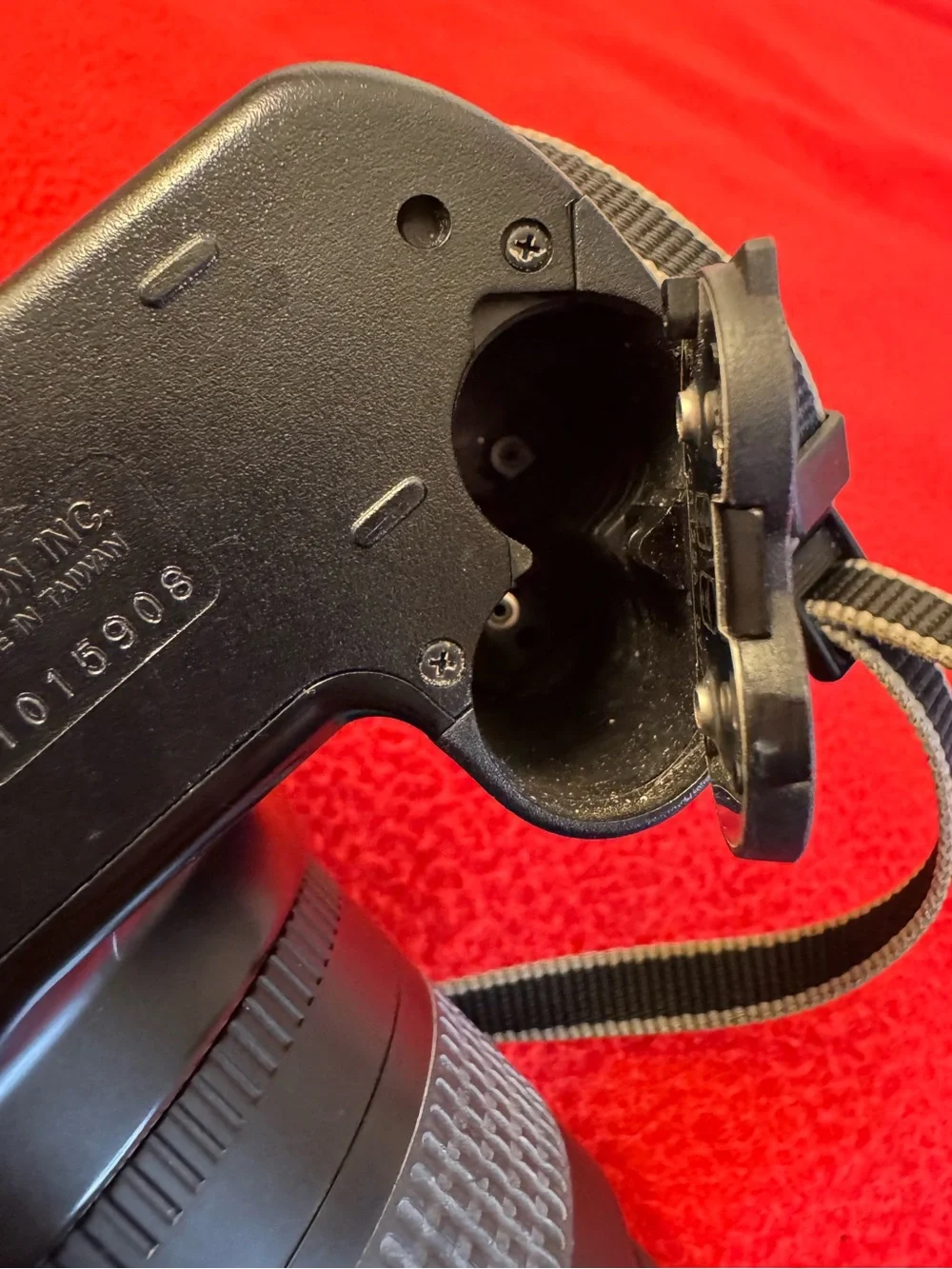 Canon compact dslr